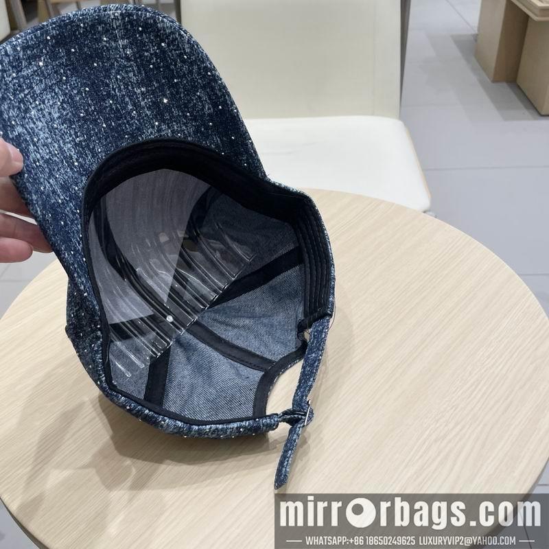 Alo Hat 041402