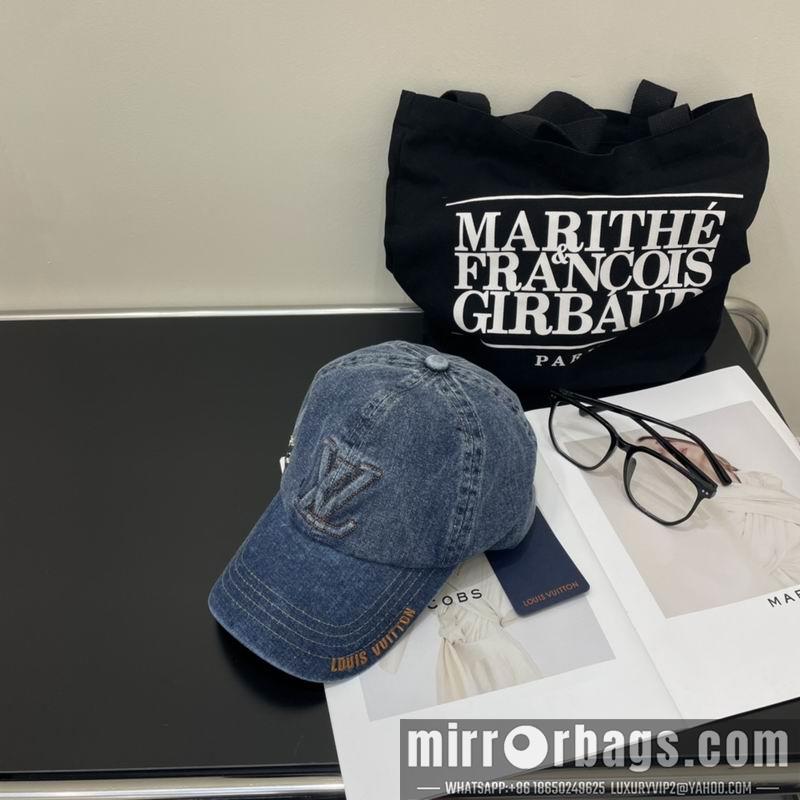 LV Hat 072206
