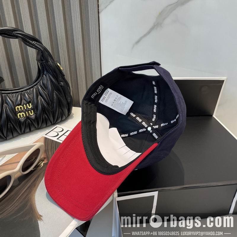 Miumiu Hat dx31