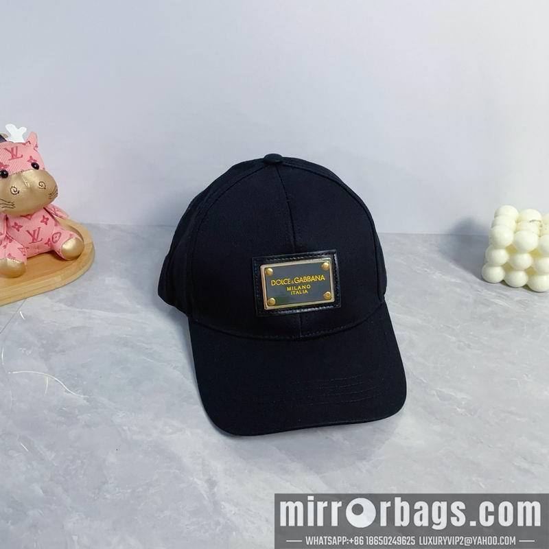DG Hat dx15