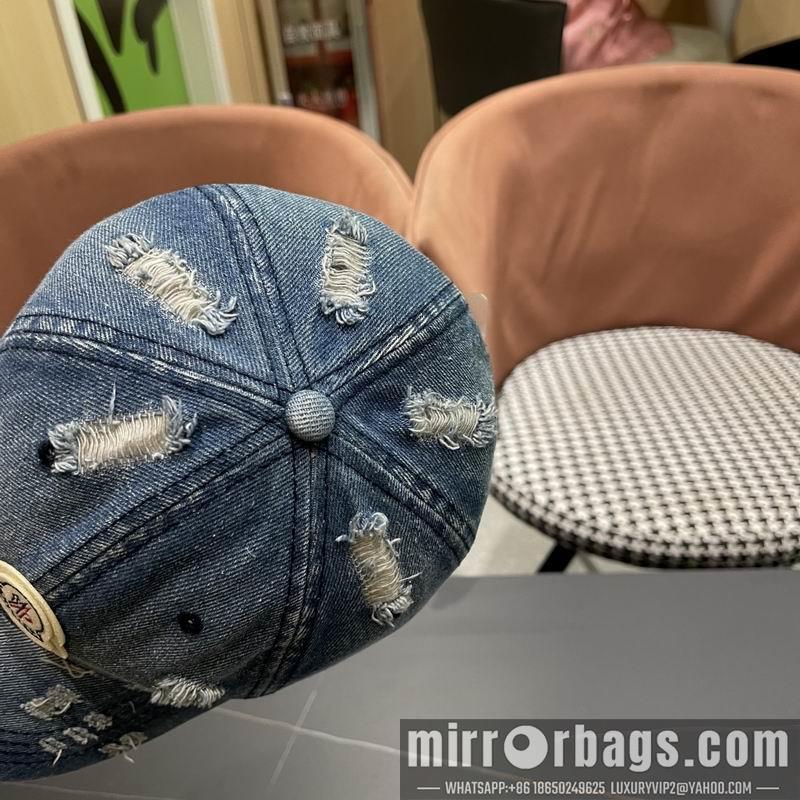 Moncler Hat 041404