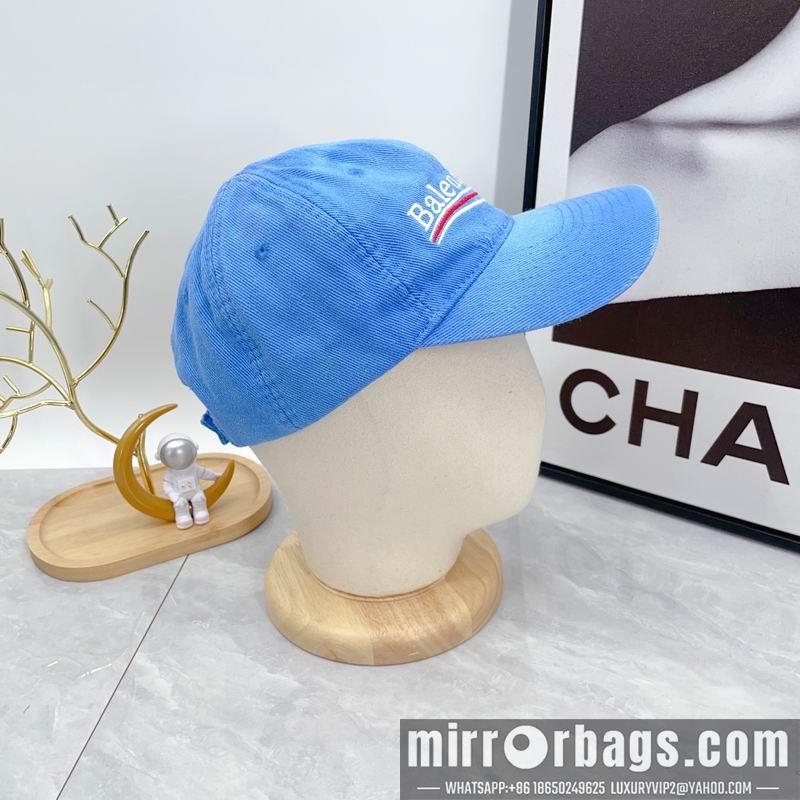 Balenciaga Hat dx50
