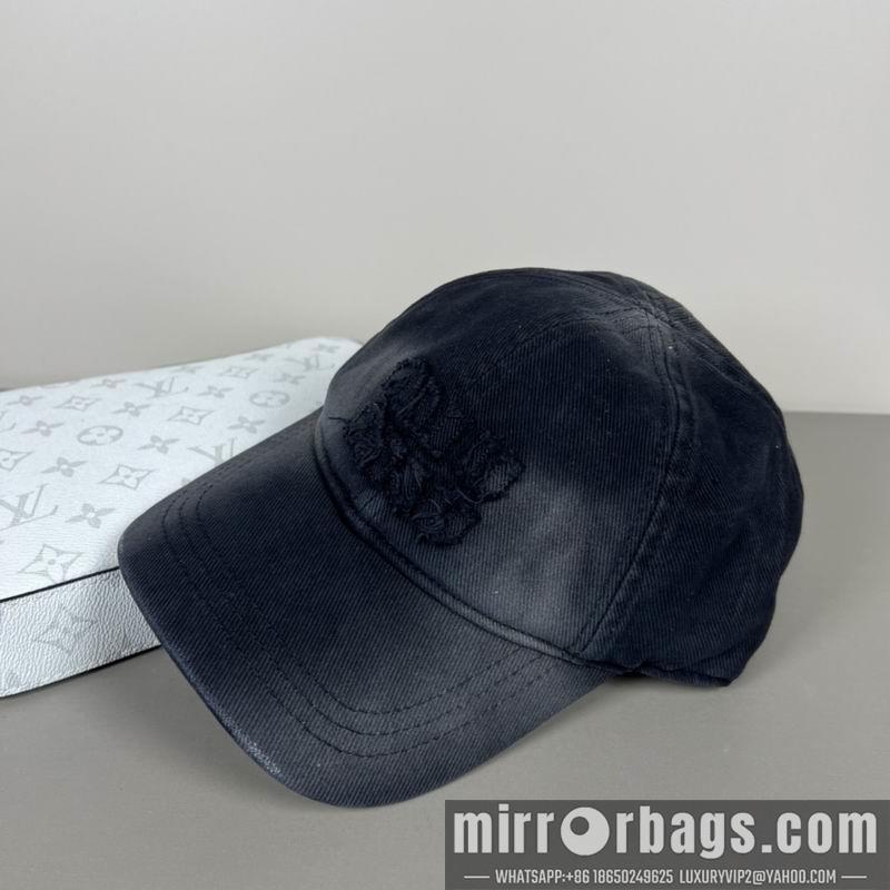 Miumiu Hat dx19