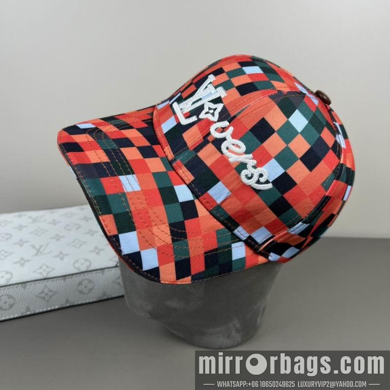 LV Hat dx69