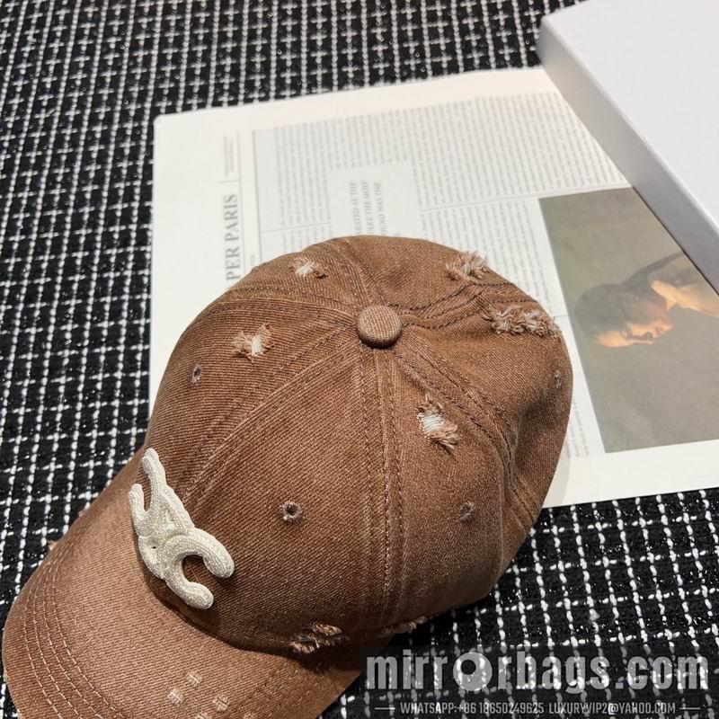 Celine Hat dx38