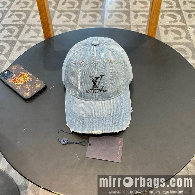 LV Hat 072302