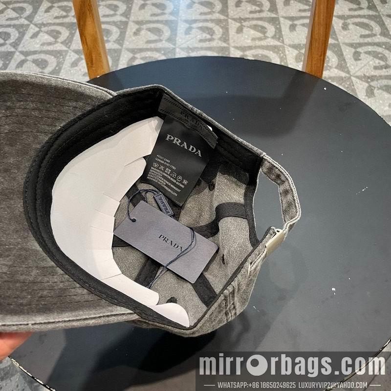 Prada Hat 030992