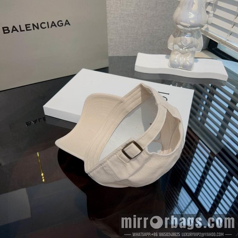 Balenciaga Hat dx05