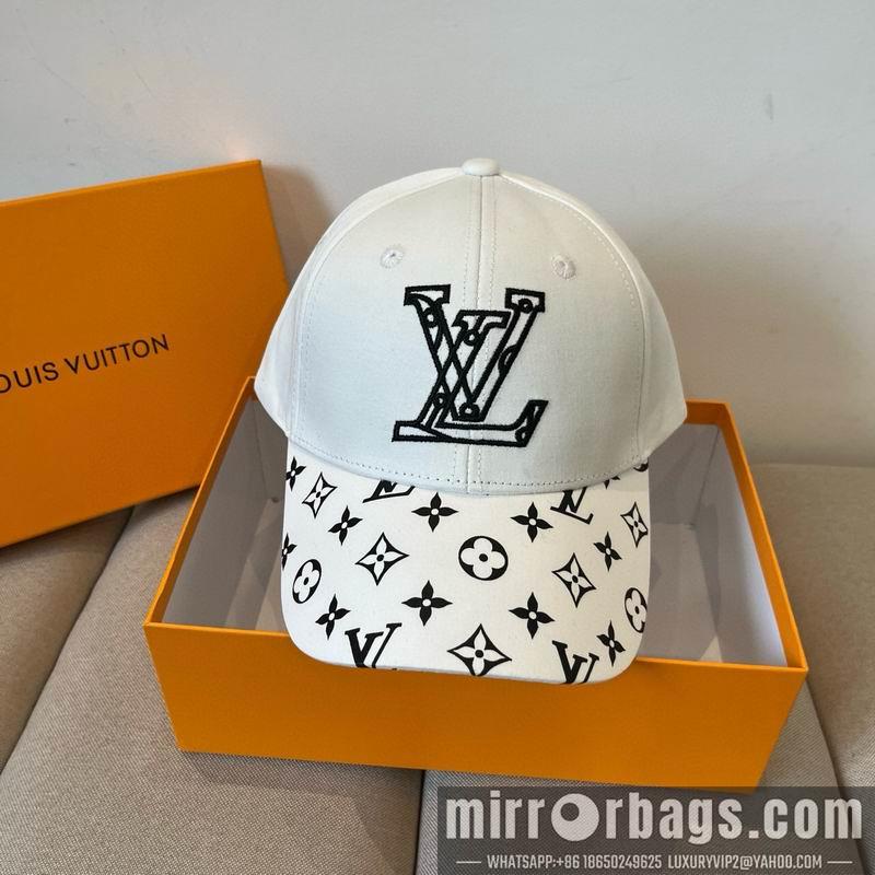 LV Hat dx38
