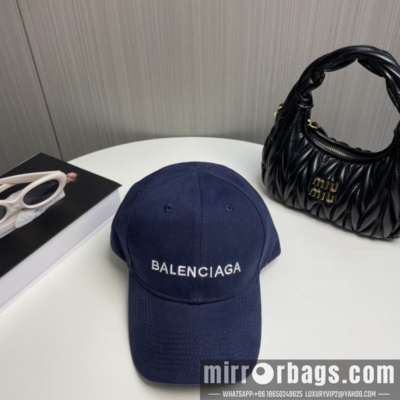 Balenciaga Hat dx85