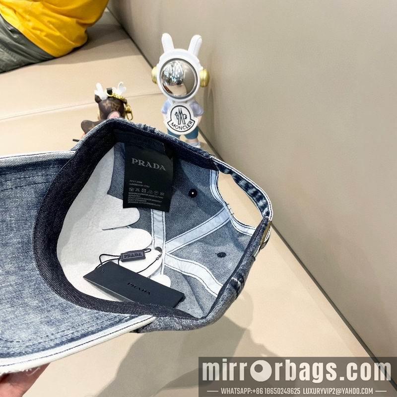 Prada Hat 032002