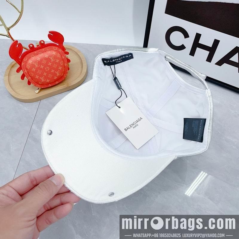 Balenciaga Hat dx120