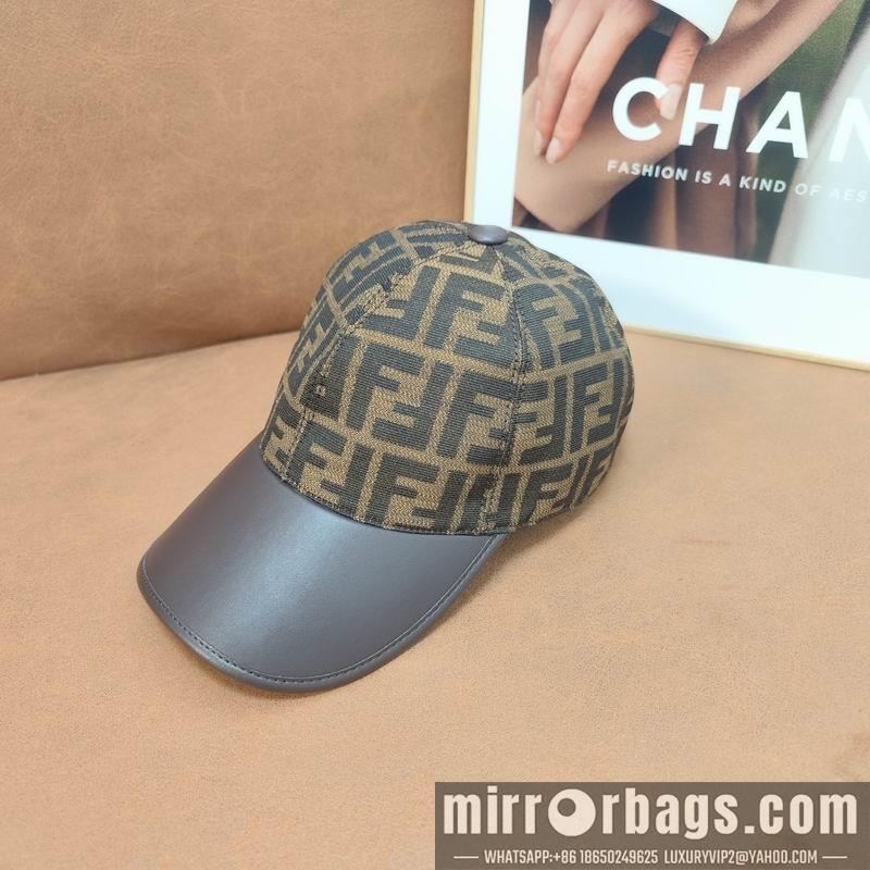 Fendi Hat dx44