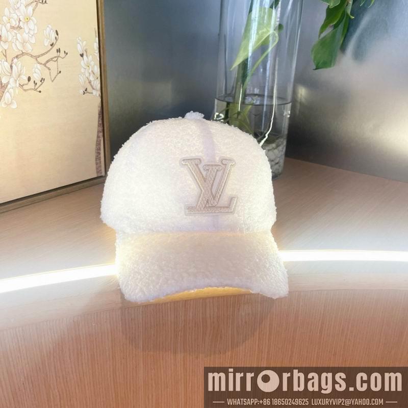 LV Hat 010601