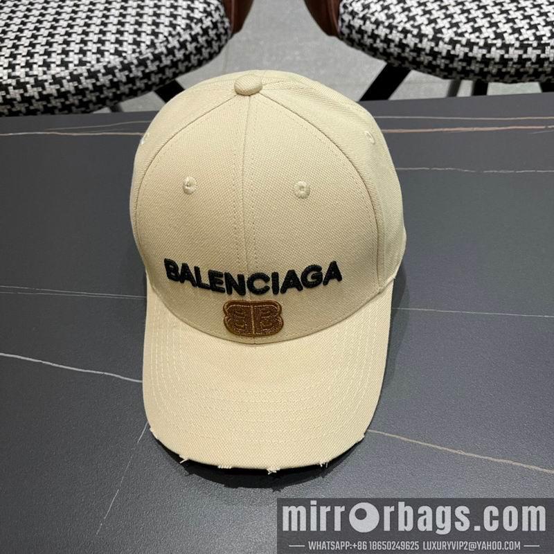 Balenciaga Hat 072202