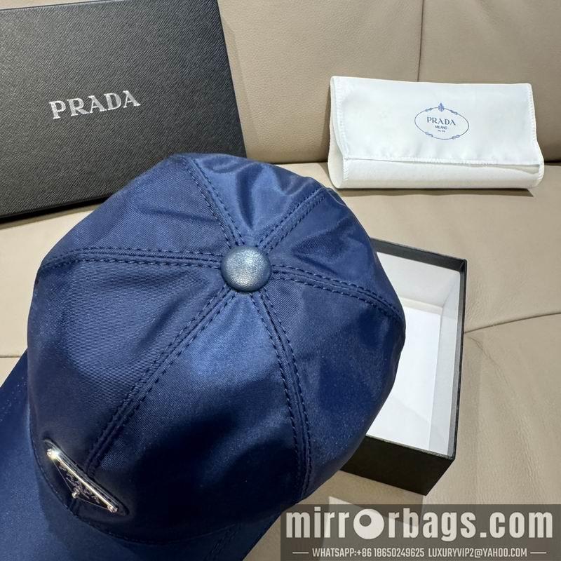 Prada Hat dx45