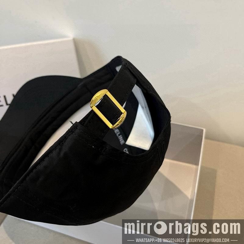 Celine Hat dx38