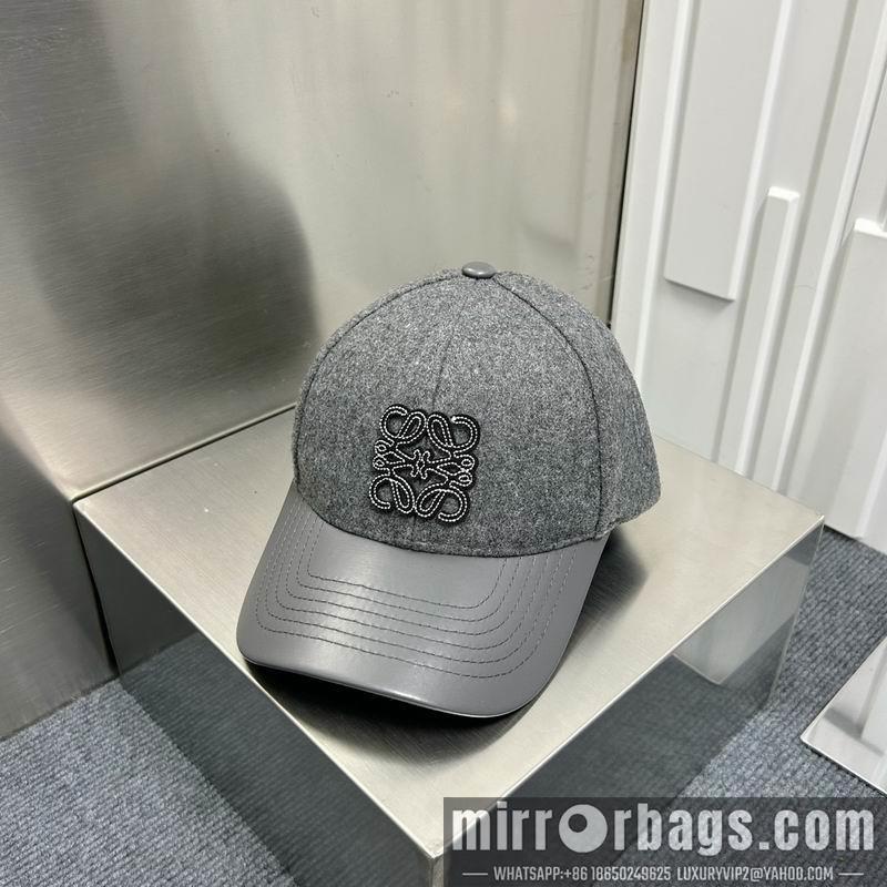 Loewe Hat dx35