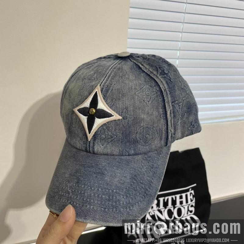 LV Hat 042602