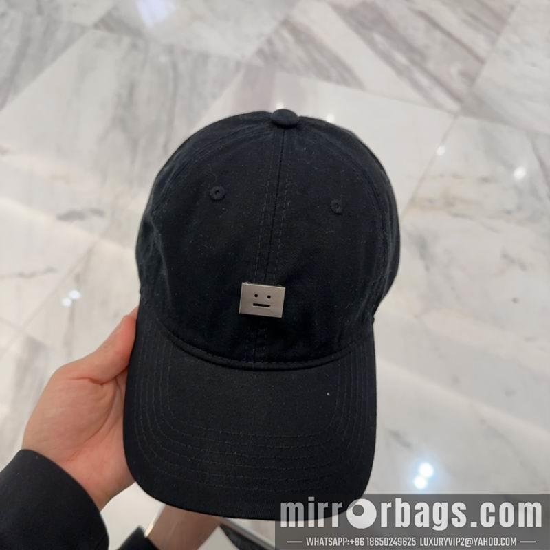 Acne Hat dx20