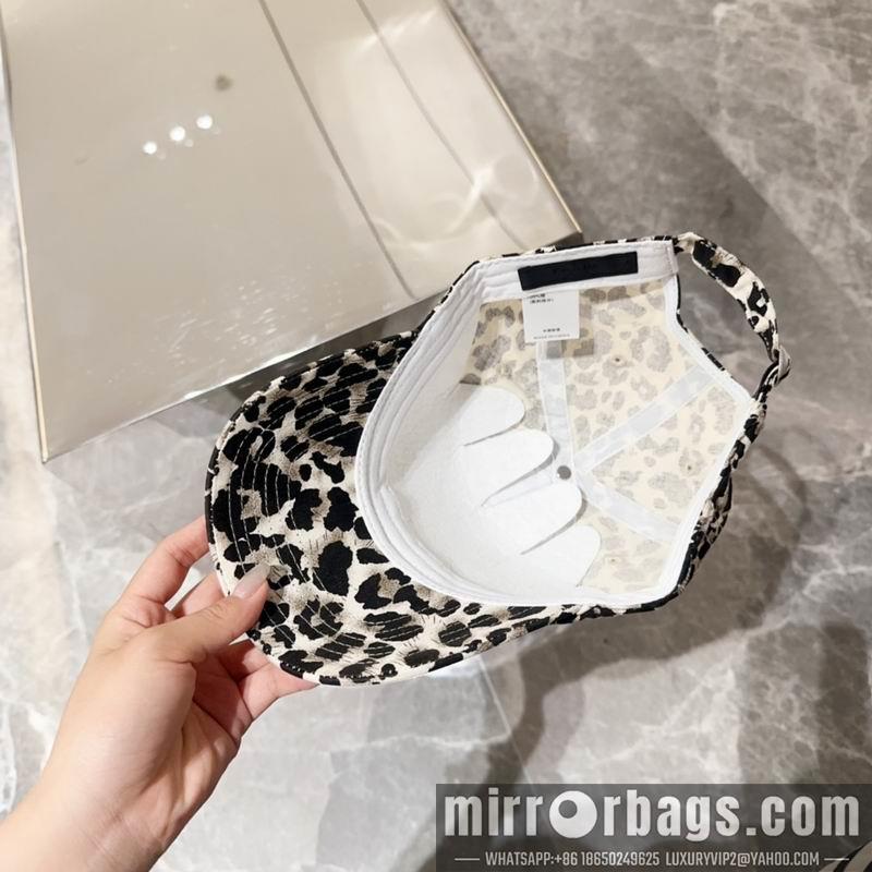 Prada Hat dx40