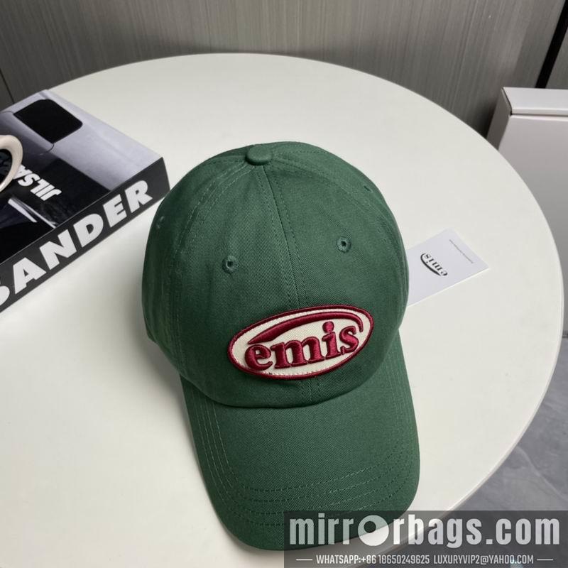 Emis Hat 121401