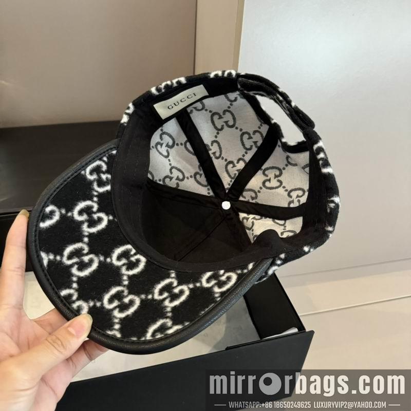Gucci Hat dx139