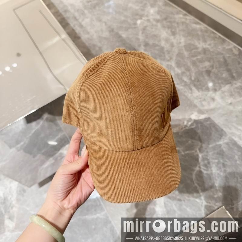 LV Hat 082603