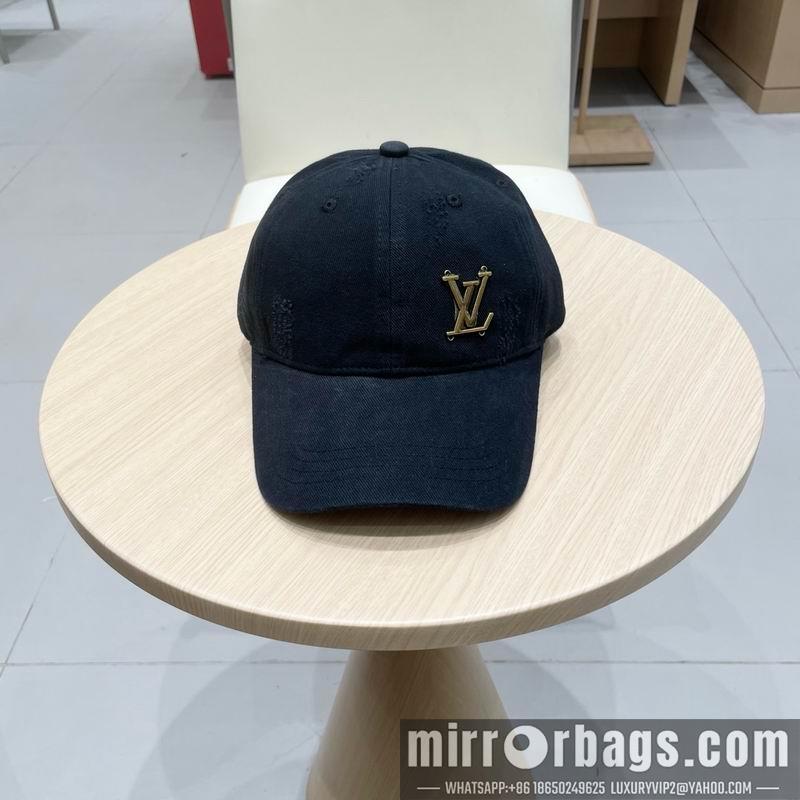 LV Hat 010902