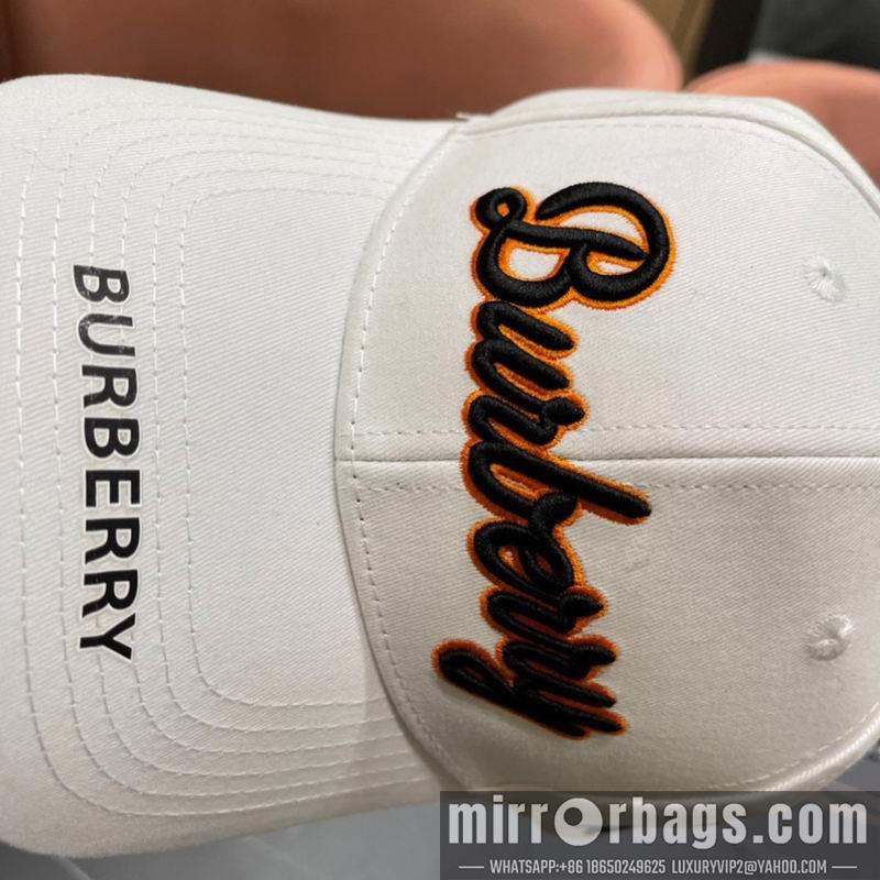 Burberry Hat 021001