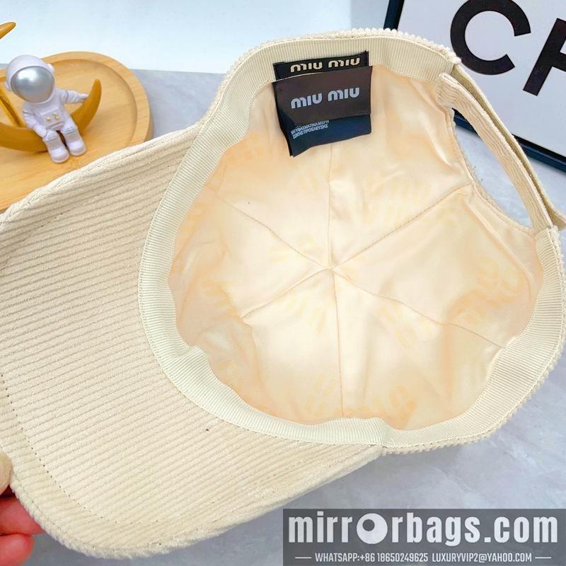 Miumiu Hat dx34
