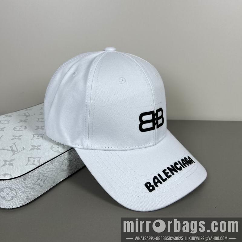 Balenciaga Hat dx47