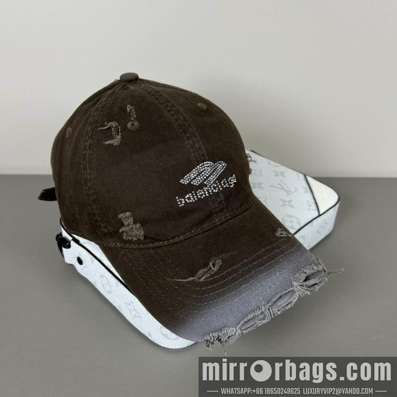Balenciaga Hat dx26