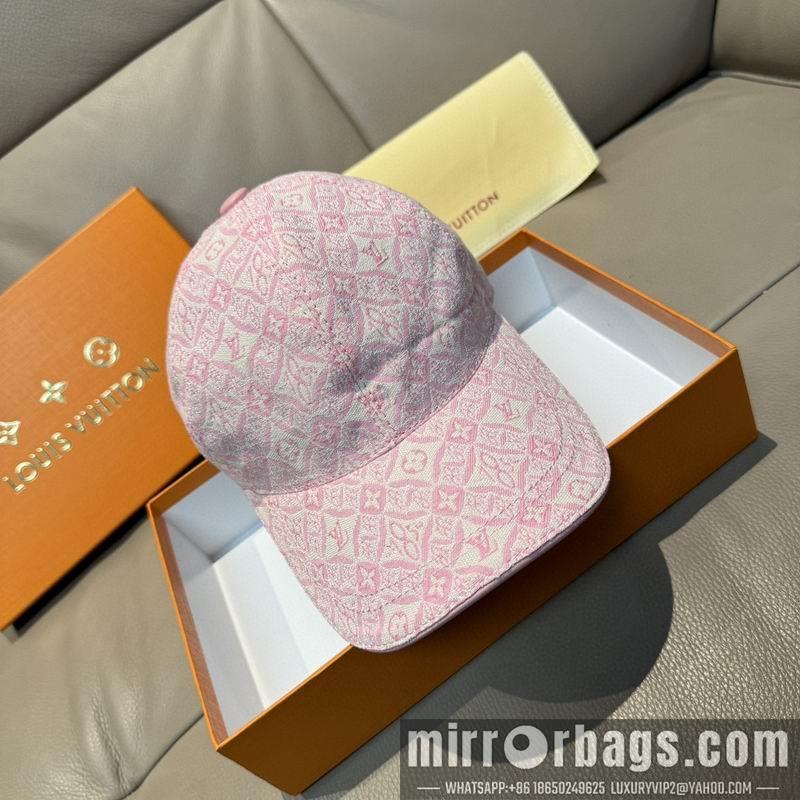 LV Hat dx121
