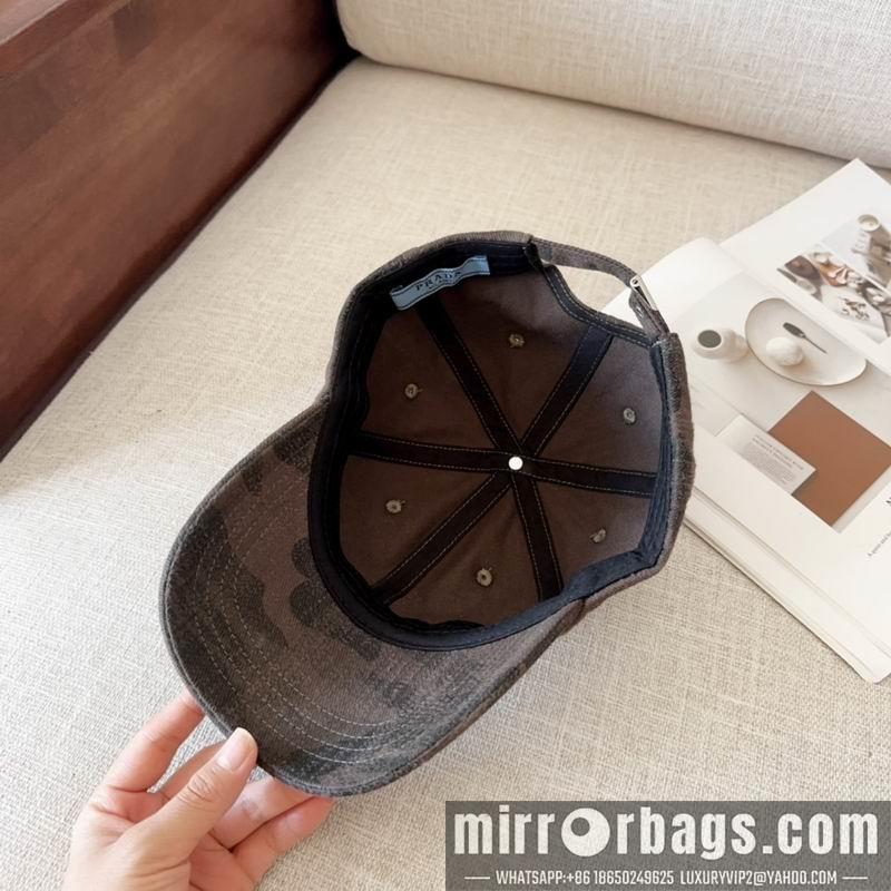 Prada Hat dx61