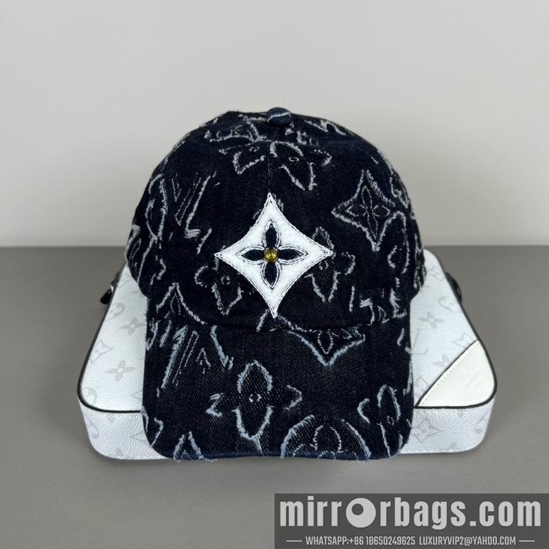 LV Hat dx24