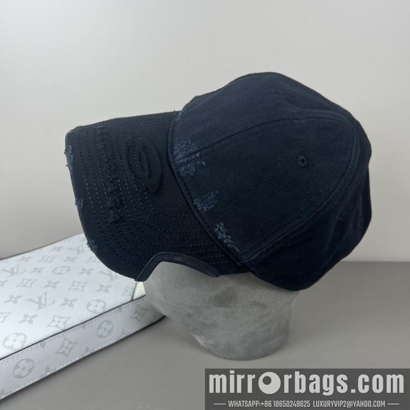 Balenciaga Hat 021003