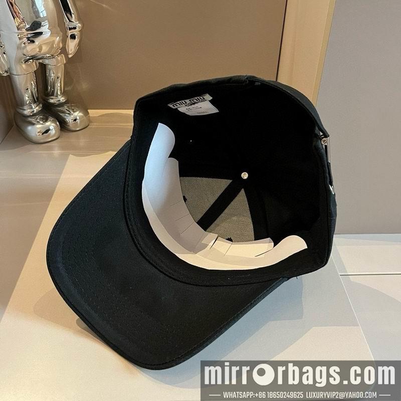 Miumiu Hat dx33