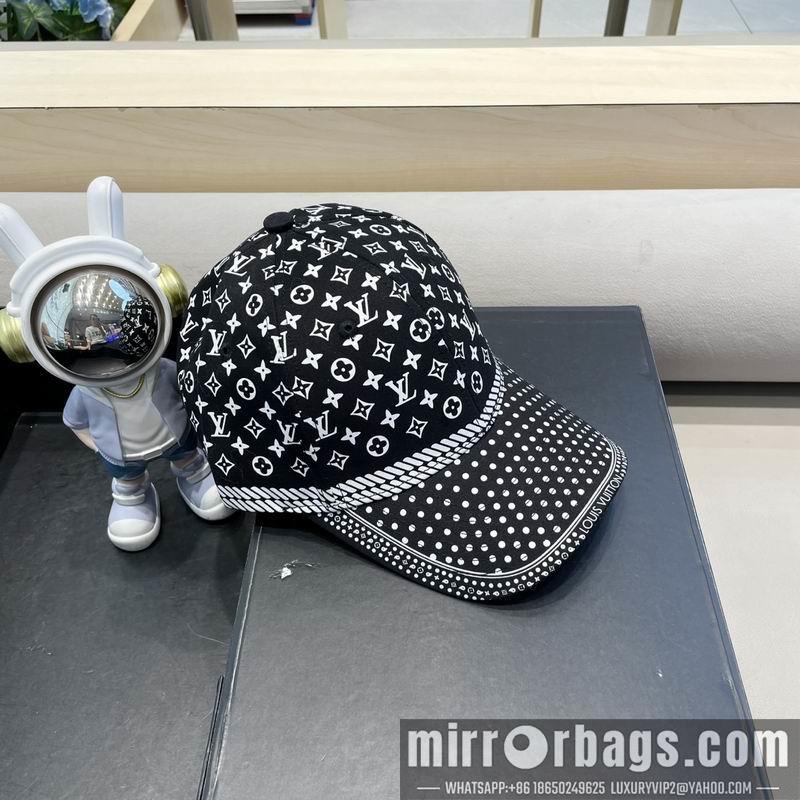 LV Hat 010403