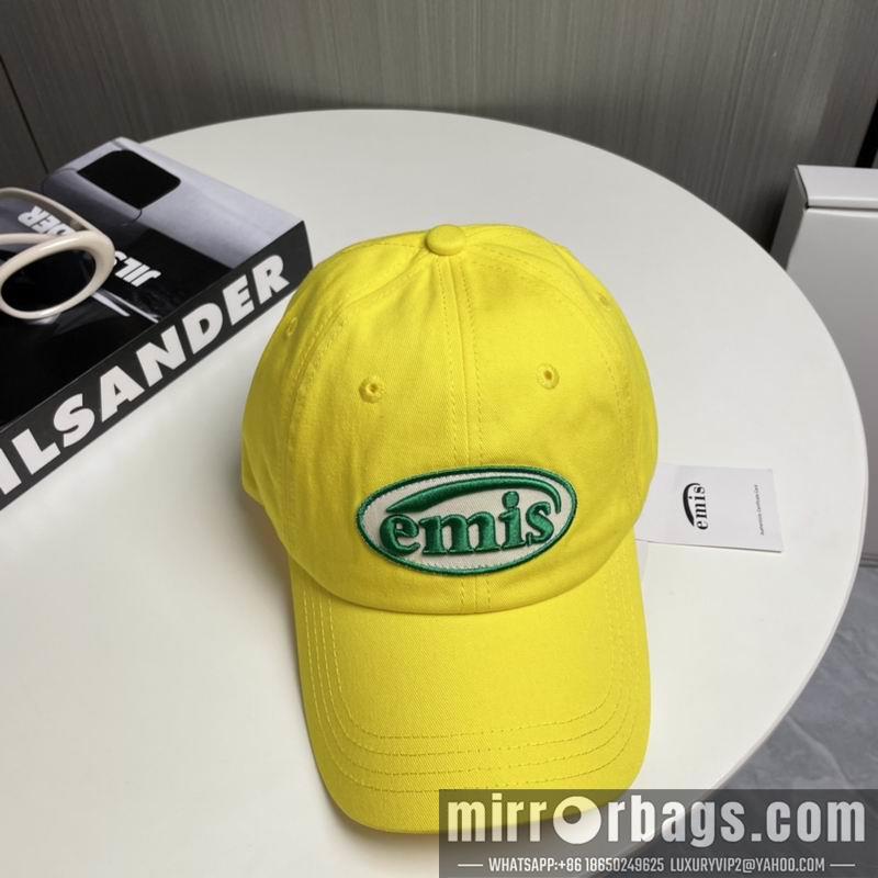 Emis Hat 121401