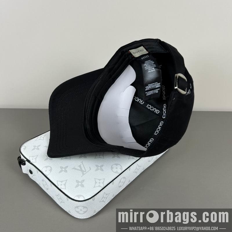 Gucci Hat dx21