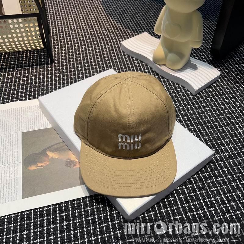 Miumiu Hat dx43