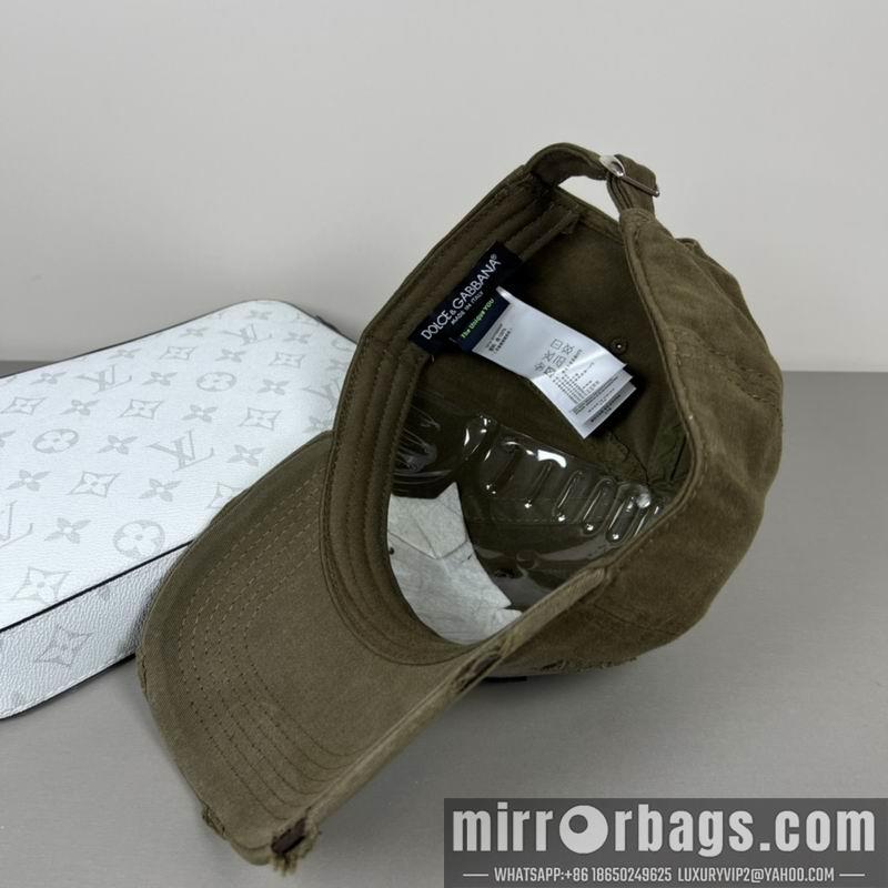 DG Hat dx21