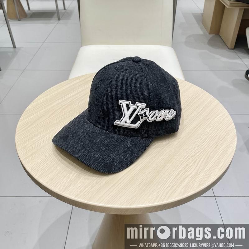 LV Hat 041404