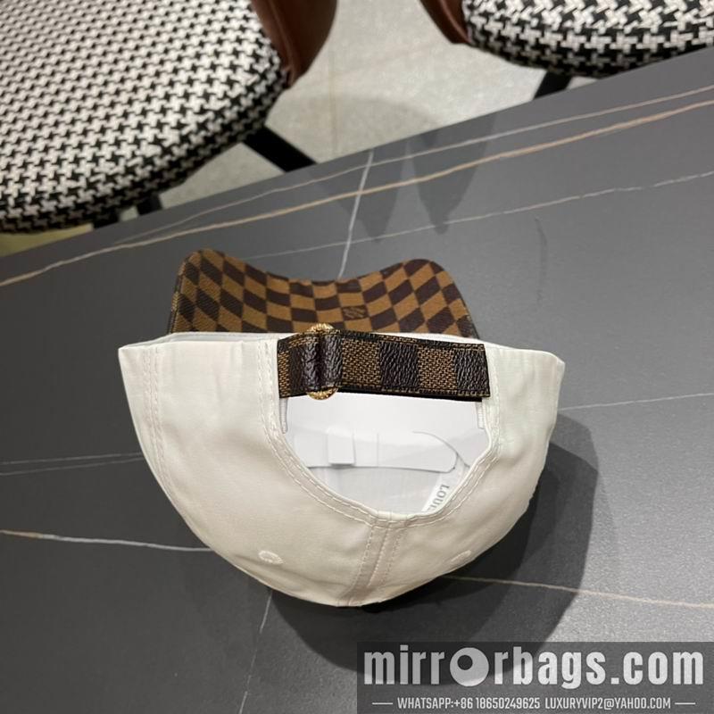 LV Hat 072204