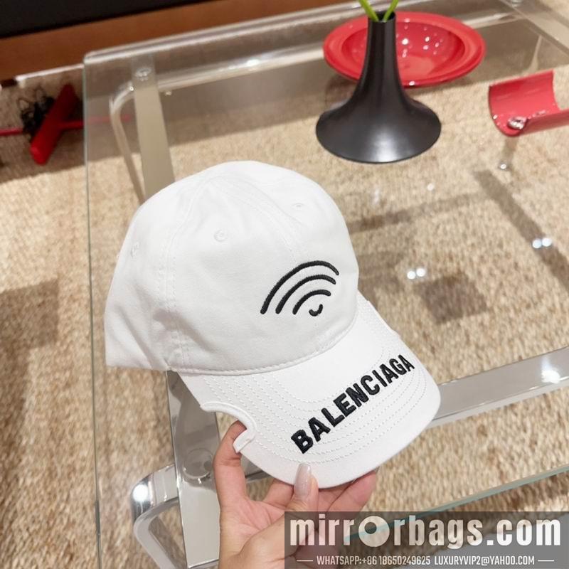 Balenciaga Hat 081402