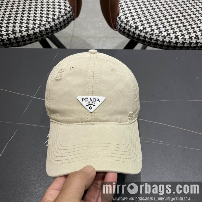 Prada Hat 040204