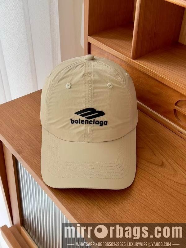Balenciaga Hat 050702