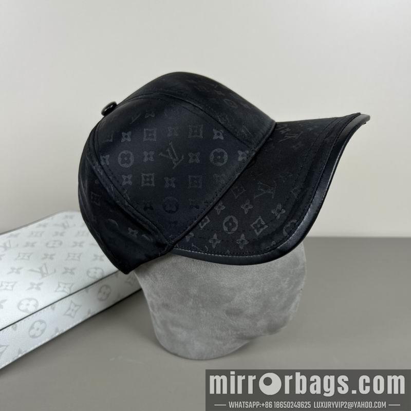 LV Hat dx07