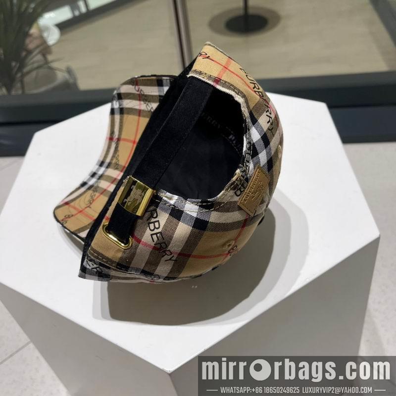 Burberry Hat 042704